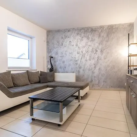 200m² Mit 6 Schlafzimmer