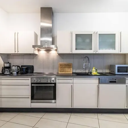 200m² Mit 6 Schlafzimmer Woerrstadt