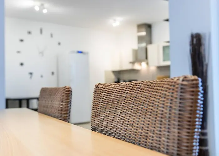 200m² Mit 6 Schlafzimmer *