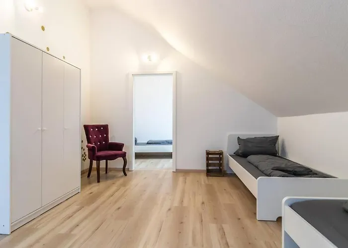 200m² Mit 6 Schlafzimmer Wörrstadt