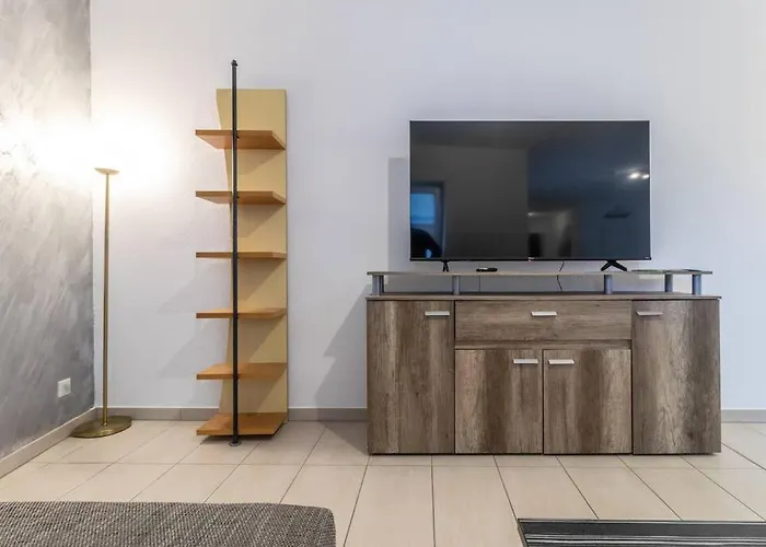 200m² Mit 6 Schlafzimmer *