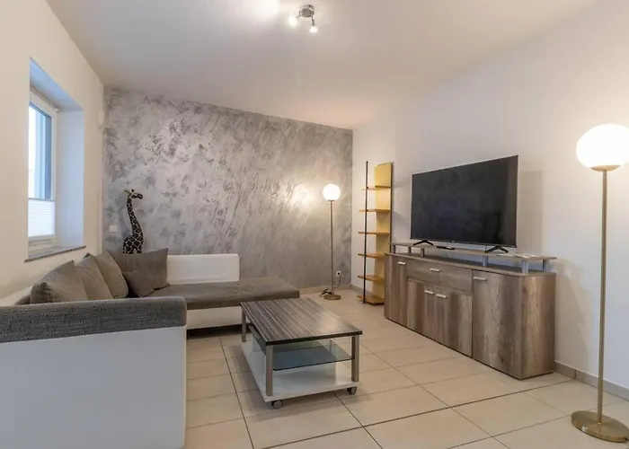 200m² Mit 6 Schlafzimmer Apartamento Wörrstadt